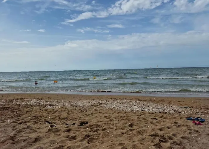 Studio Confortable Situe En Front De Mer