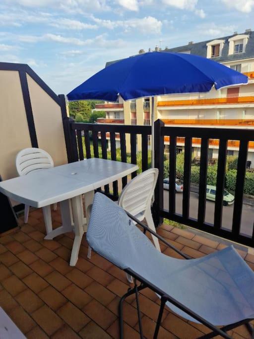 Confortable Situe En Front De Apartment Cabourg